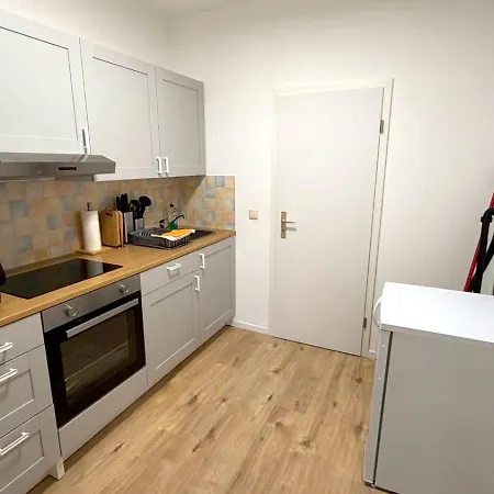 アパート Bitterfeld Modern & Gemuetlich *