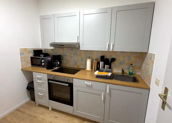 Bitterfeld Modern & Gemuetlich * Holzweissig